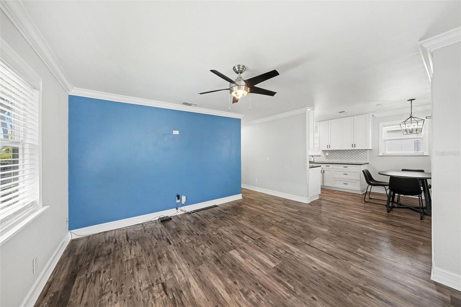 Image 10 of 29 For 7004 Cameron Avenue