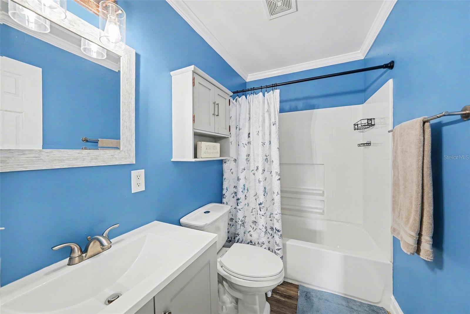 Image 19 of 29 For 7004 Cameron Avenue