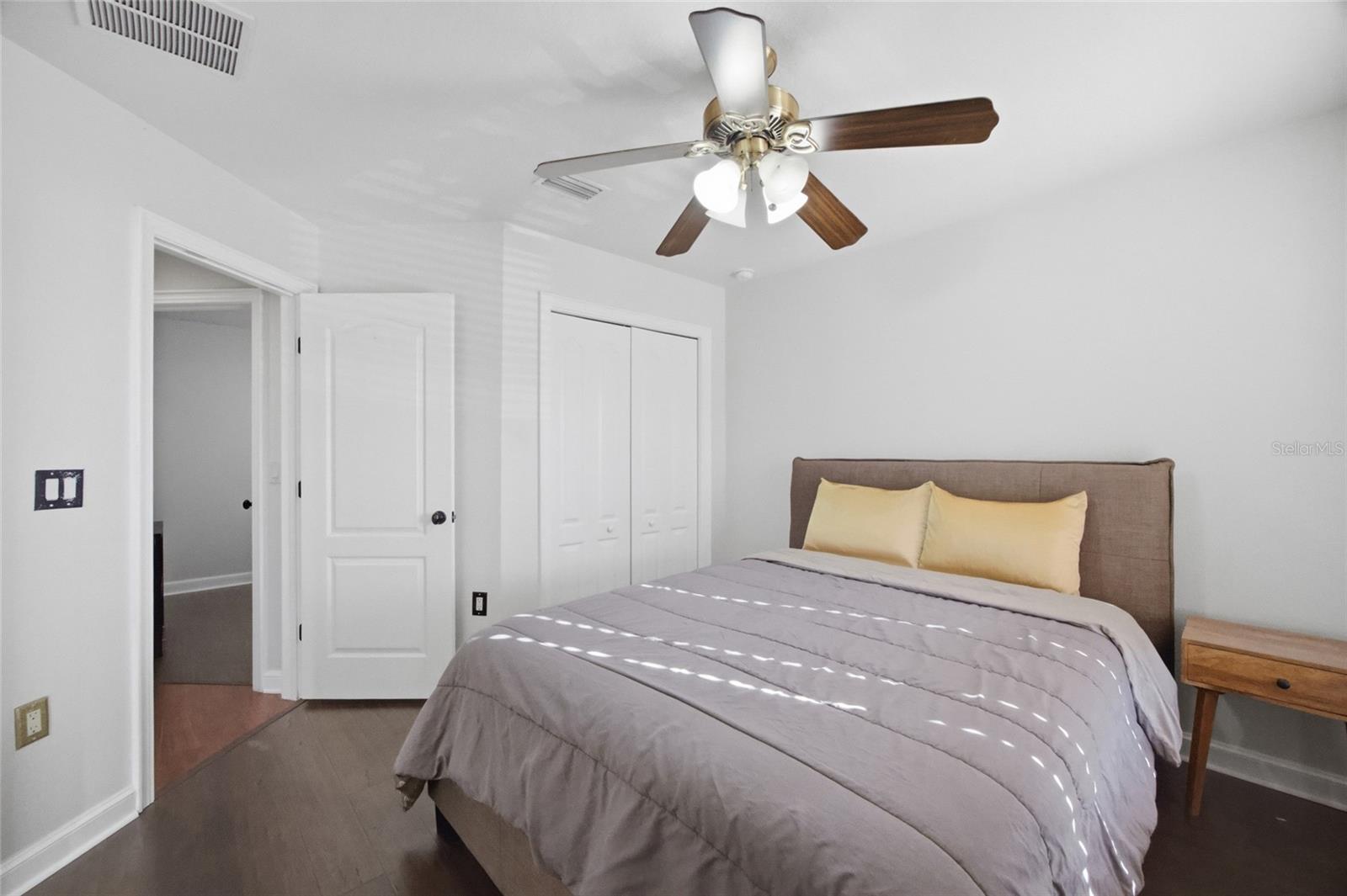 Image 33 of 48 For 7504 West Shore Boulevard