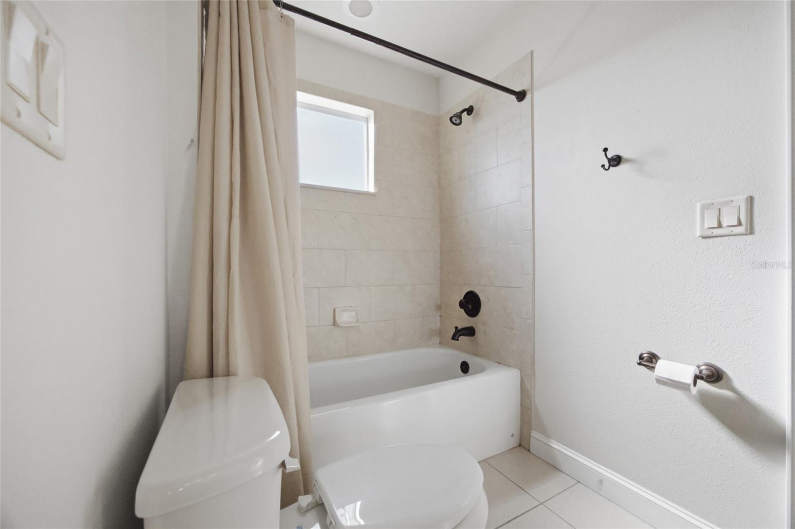 Image 35 of 48 For 7504 West Shore Boulevard