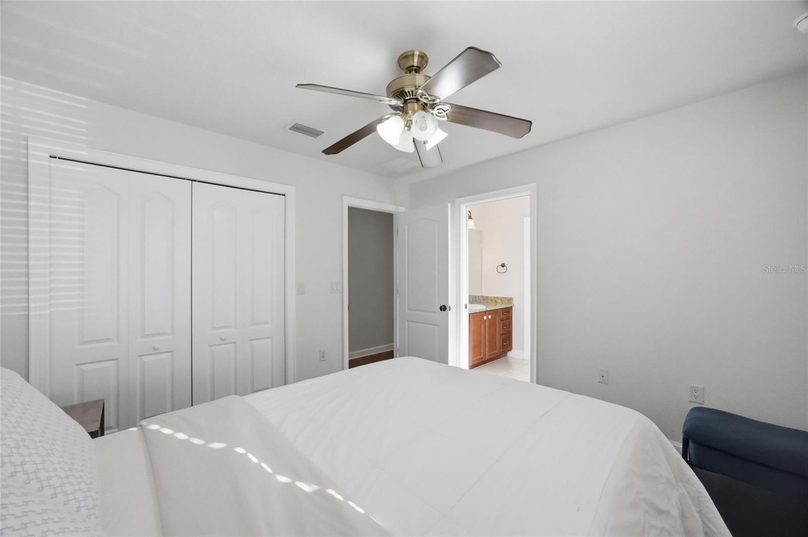 Image 37 of 48 For 7504 West Shore Boulevard