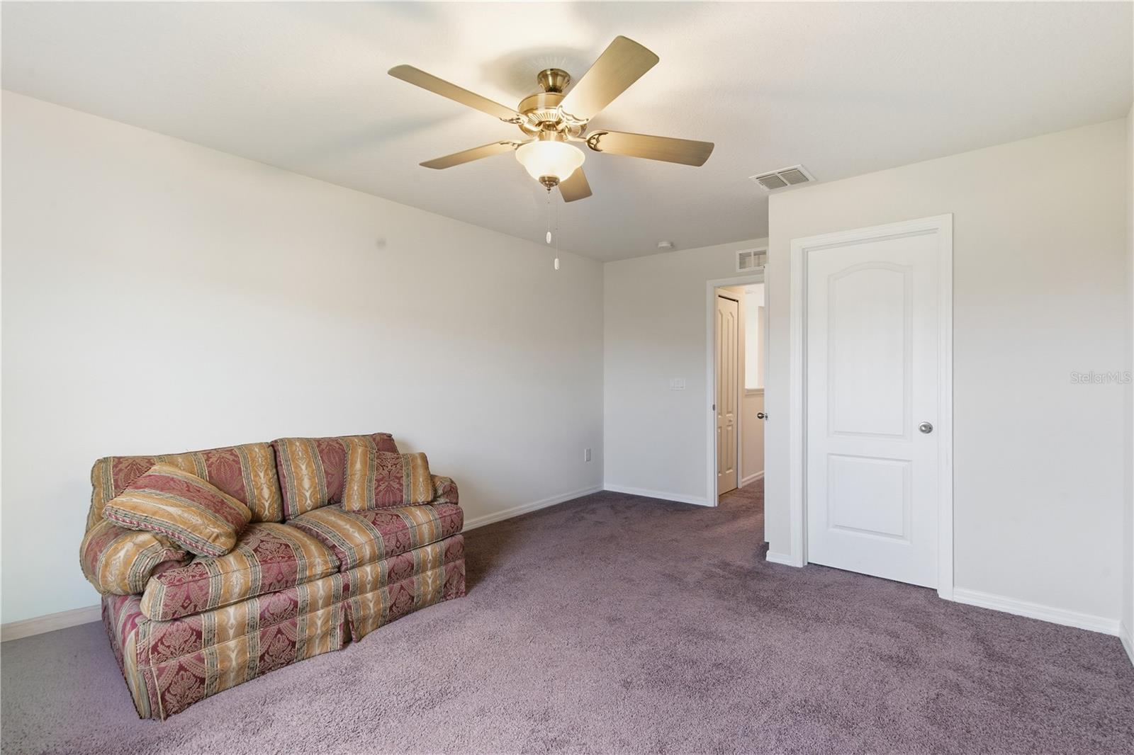 Image 26 of 53 For 2212 Broadway View Avenue