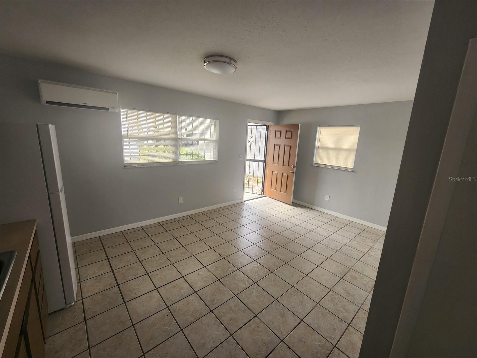 Image 5 of 12 For 906 108th Avenue