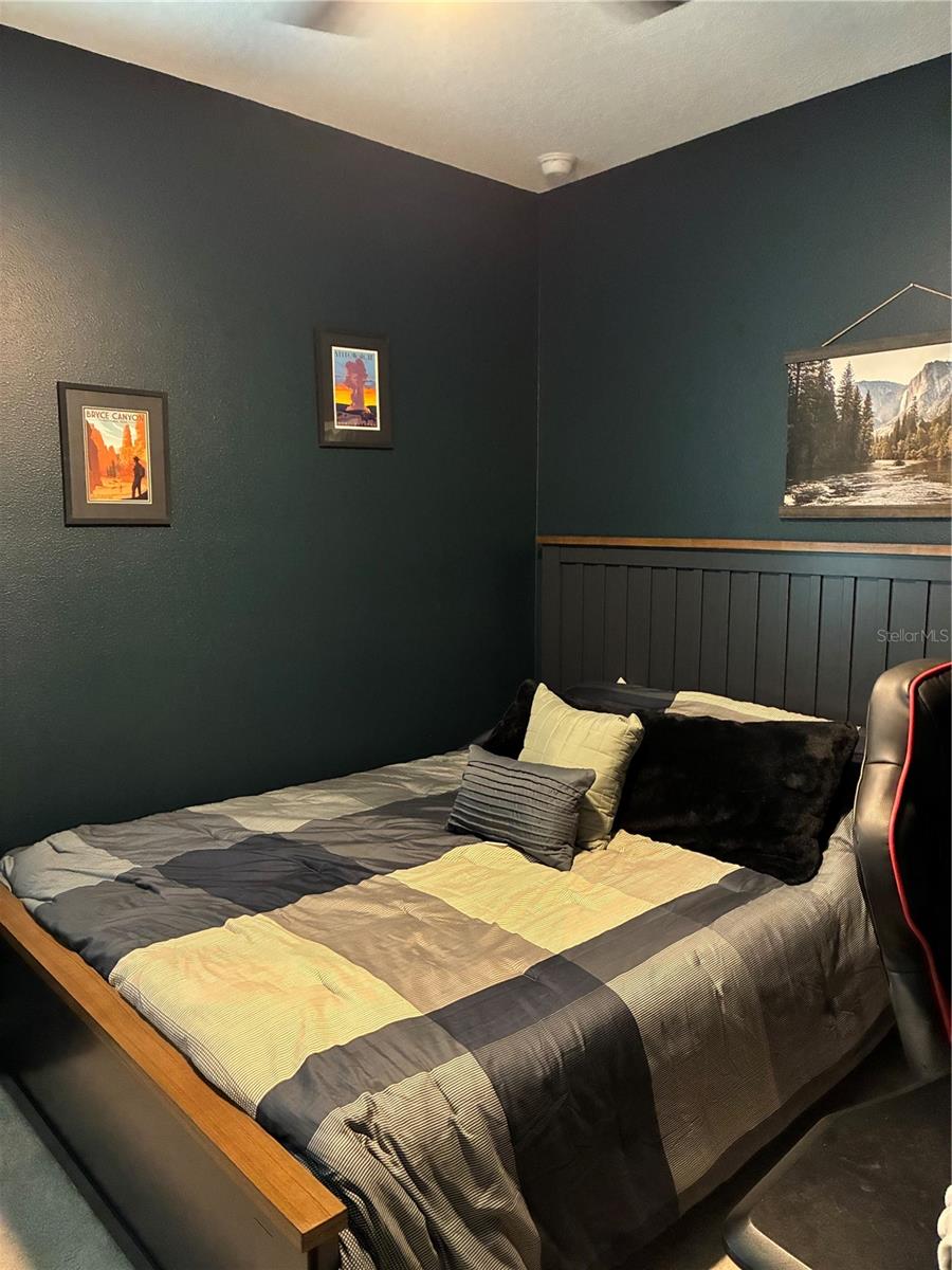 Image 10 of 14 For 13556 Tropical Breeze Way