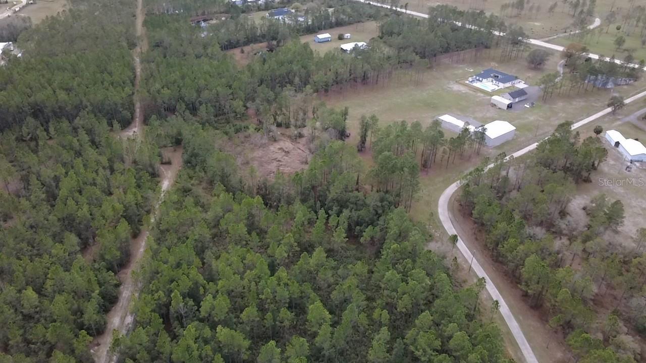 Image 17 of 21 For 1 Wild Cur Road