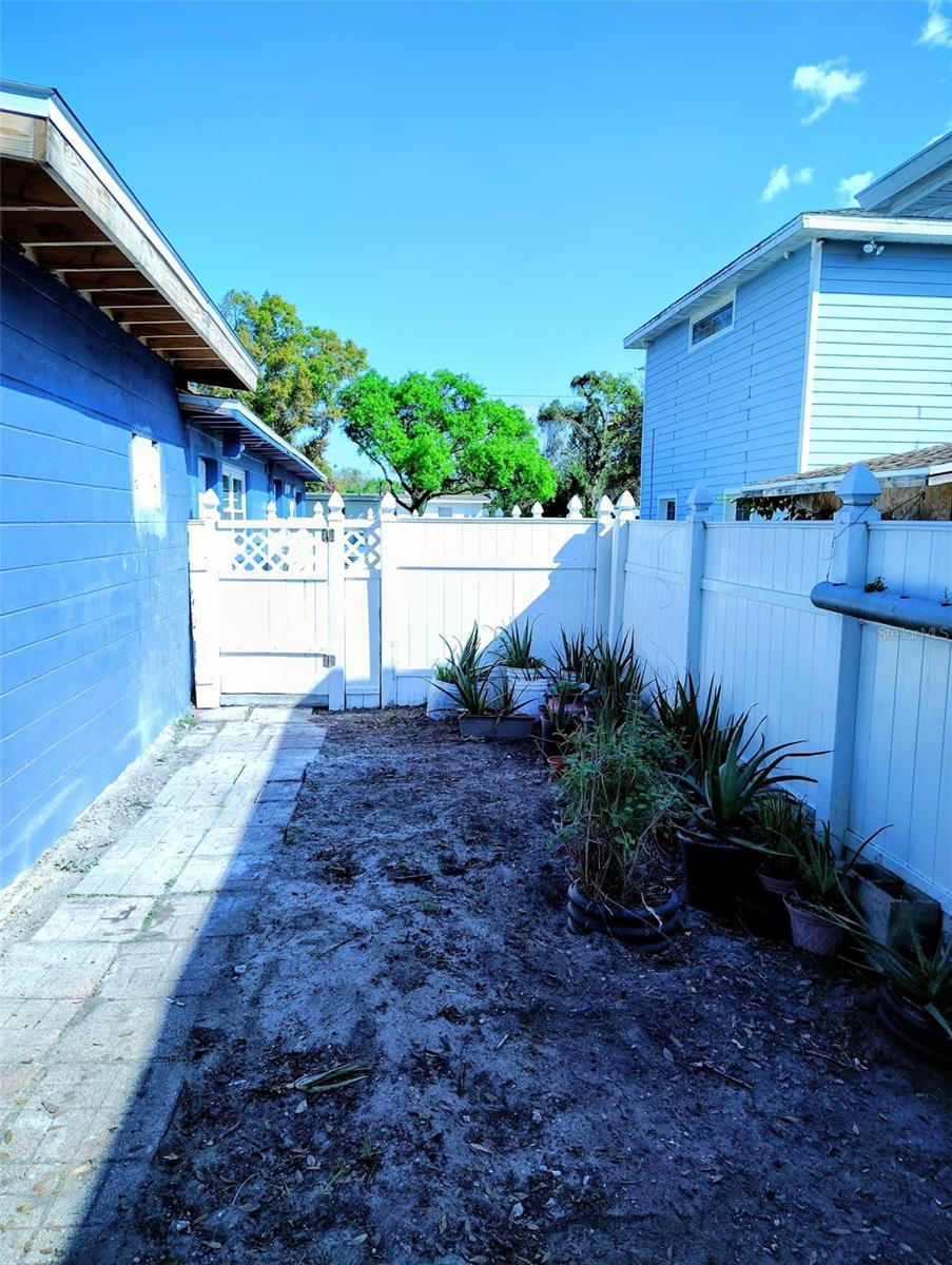 Image 14 of 15 For 206 101st Avenue