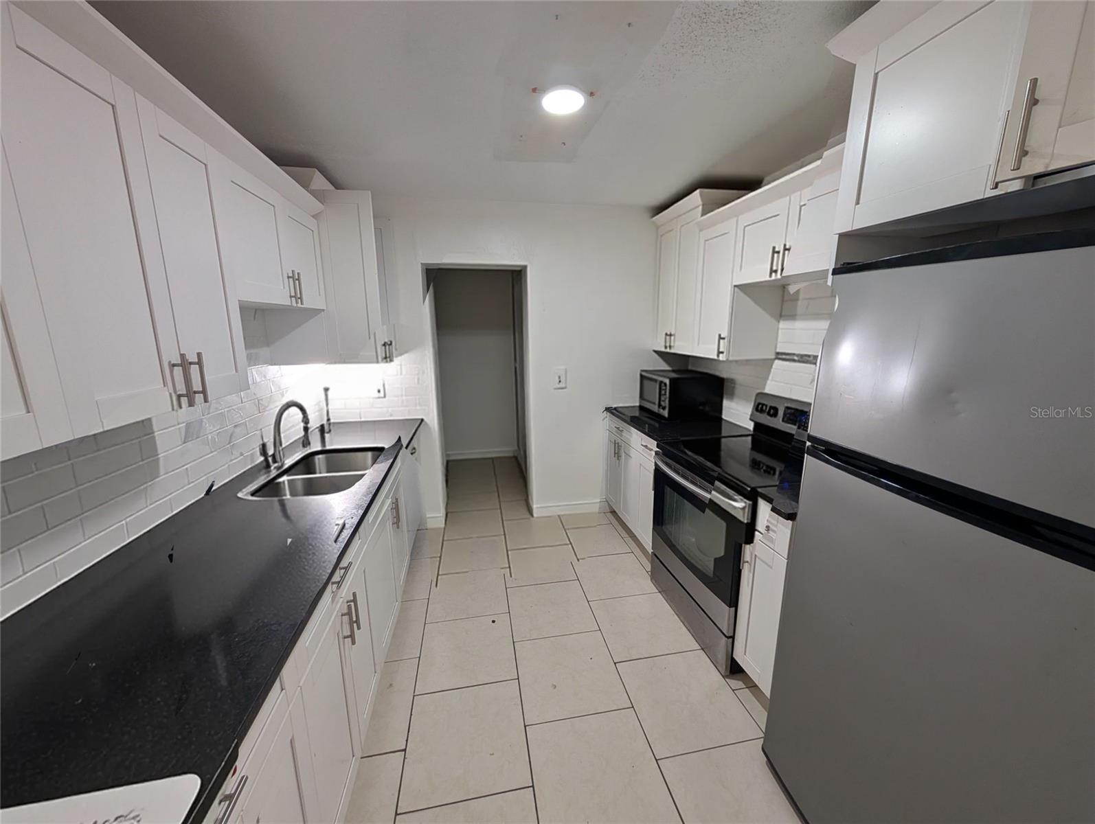 Image 11 of 61 For 3713 Clifton Street