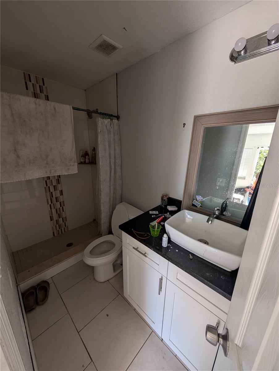 Image 32 of 61 For 3713 Clifton Street