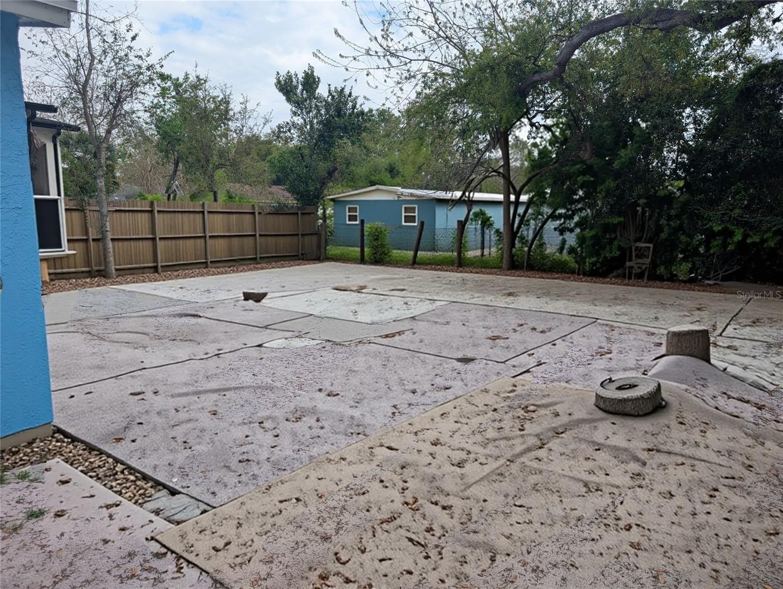 Image 4 of 61 For 3713 Clifton Street