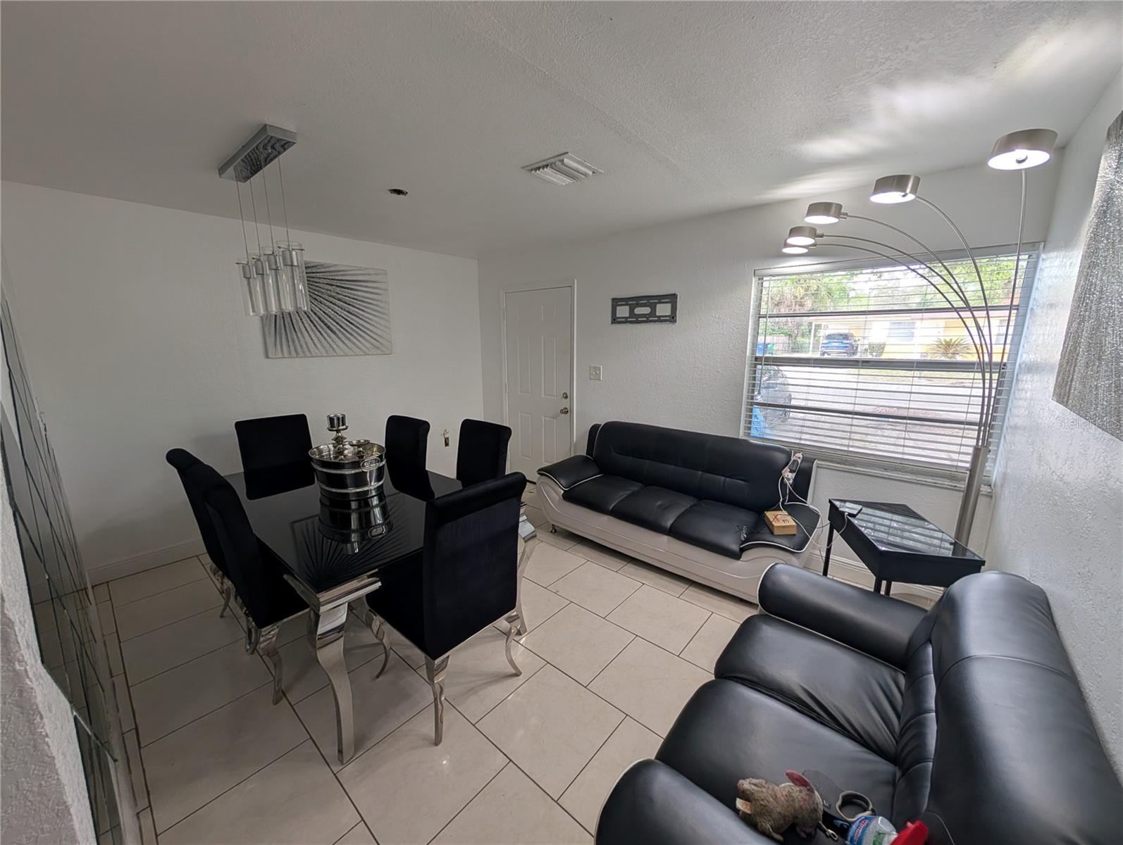 Image 9 of 61 For 3713 Clifton Street