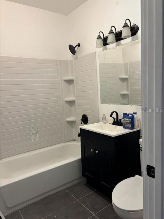 Image 2 of 7 For 2403 Burns Street