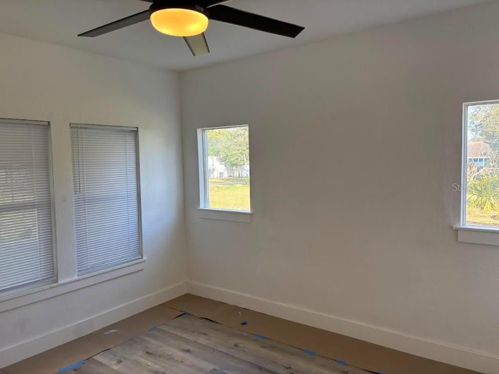 Image 4 of 7 For 2403 Burns Street