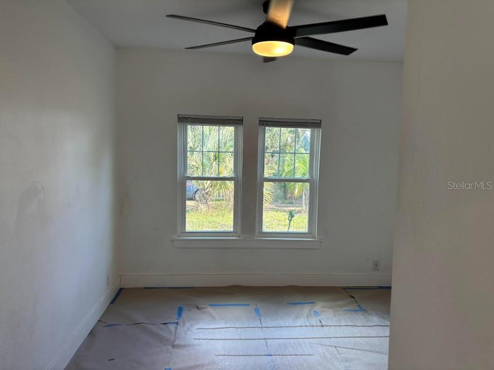 Image 5 of 7 For 2403 Burns Street