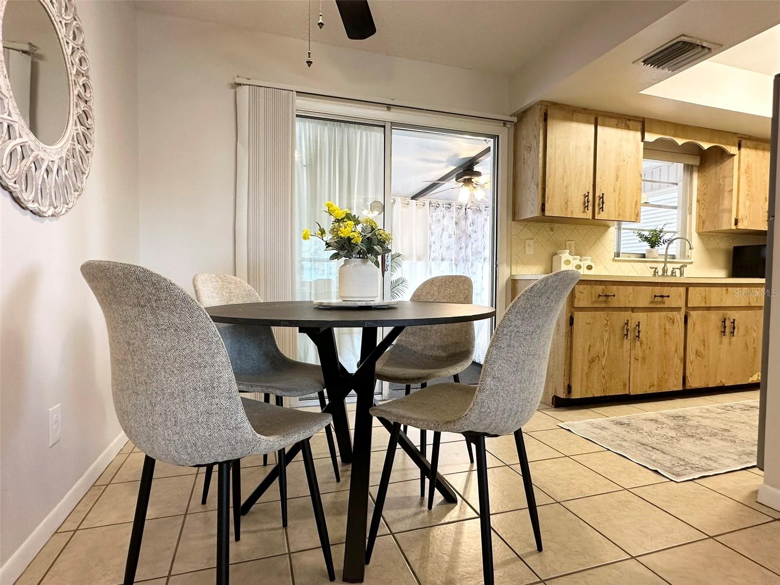 Image 14 of 34 For 125 Tyler Street