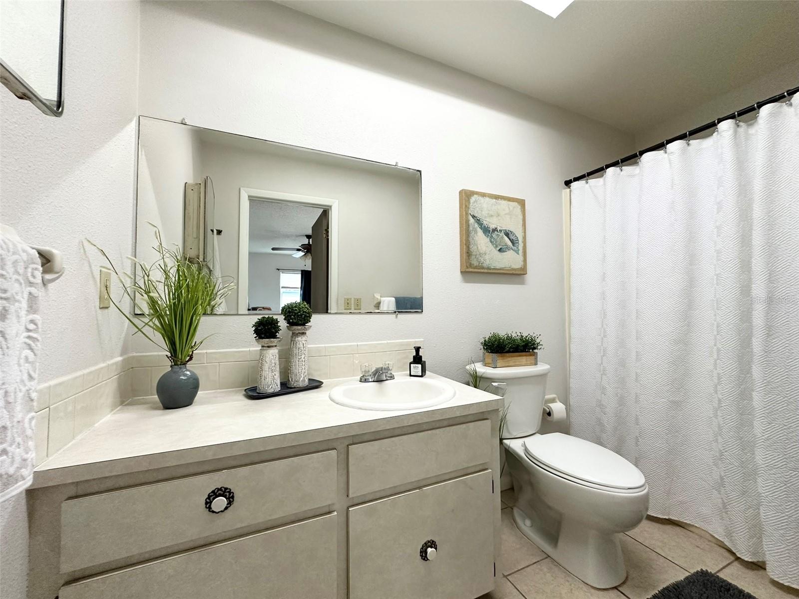 Image 21 of 34 For 125 Tyler Street