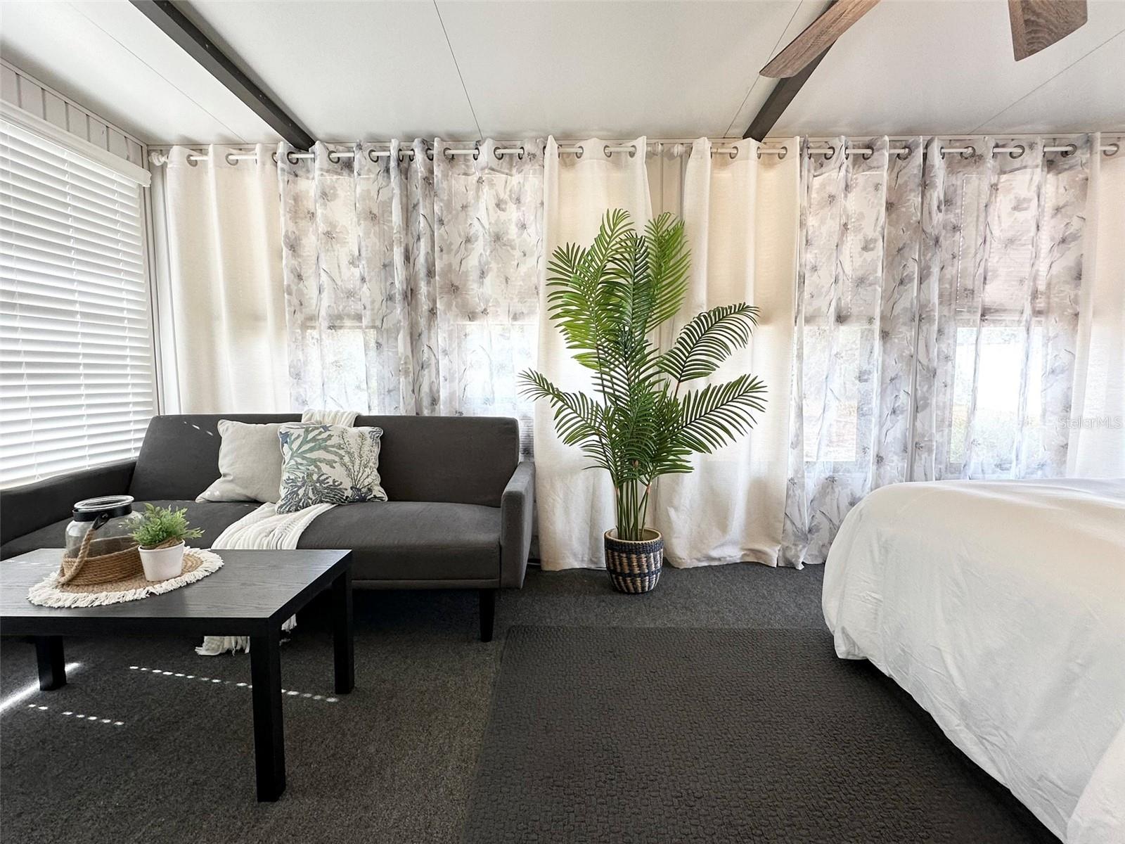 Image 28 of 34 For 125 Tyler Street