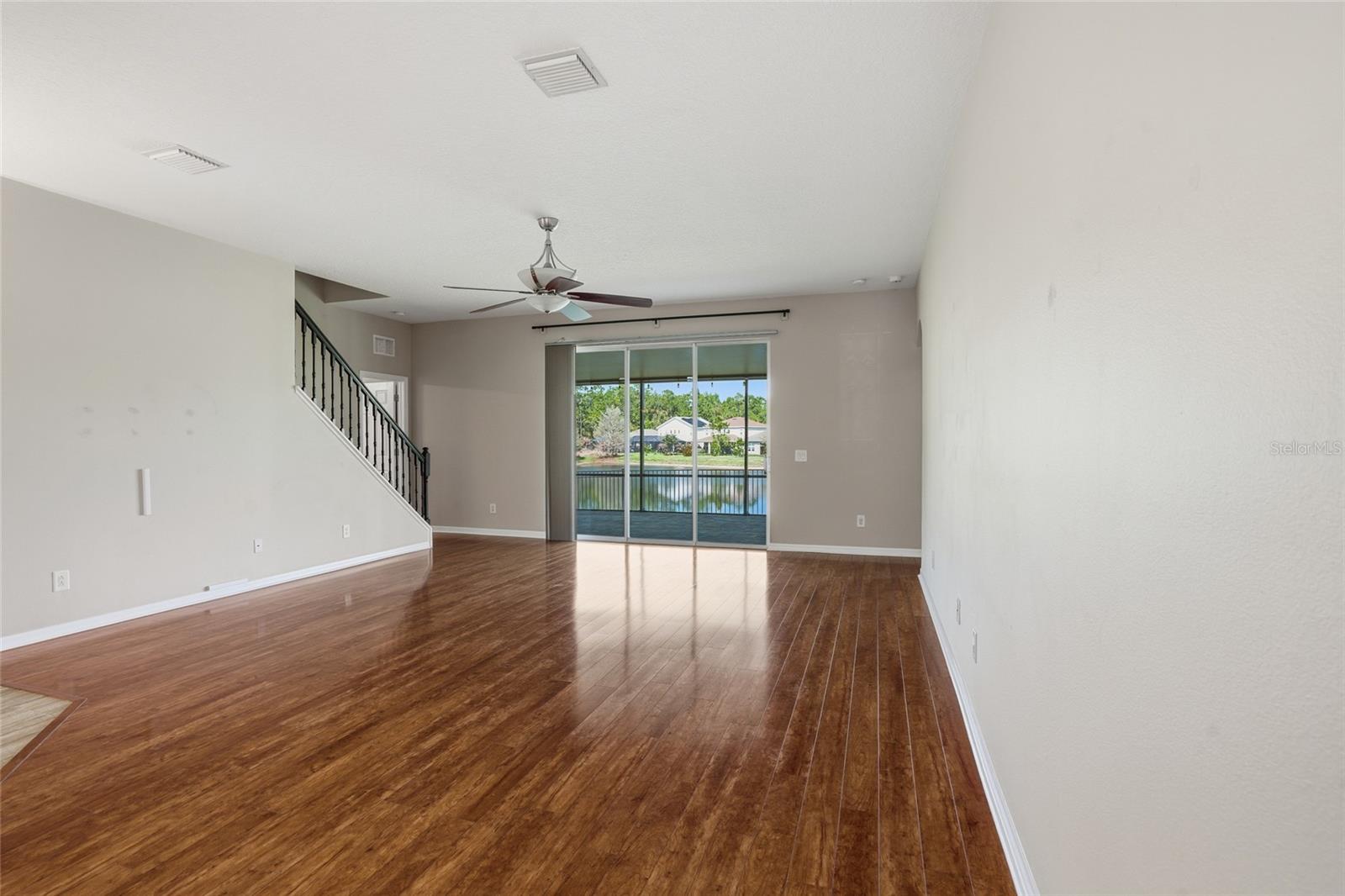 Image 10 of 43 For 29725 Cedar Waxwing Drive