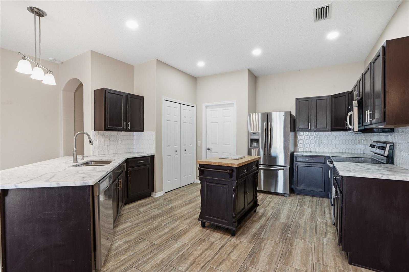 Image 14 of 43 For 29725 Cedar Waxwing Drive