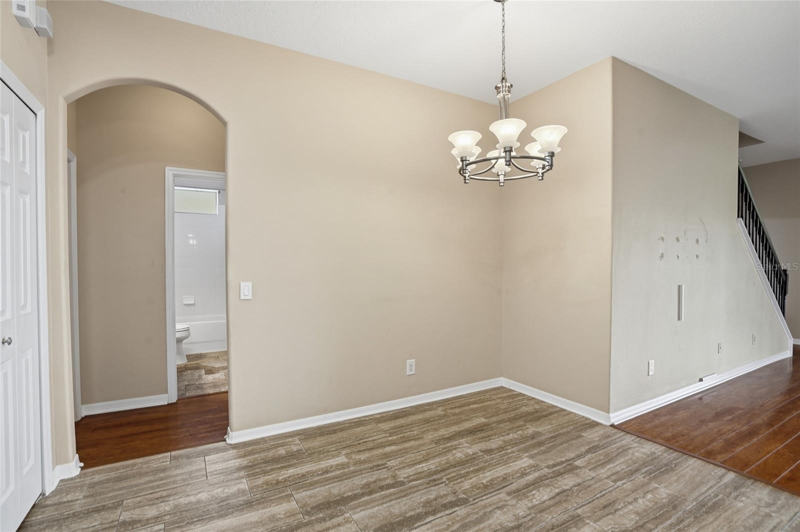 Image 17 of 43 For 29725 Cedar Waxwing Drive