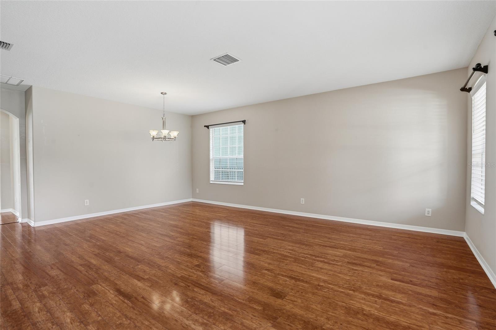 Image 9 of 43 For 29725 Cedar Waxwing Drive