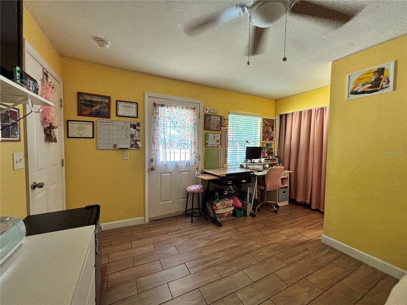 Image 18 of 32 For 2715 Bel Aire Circle