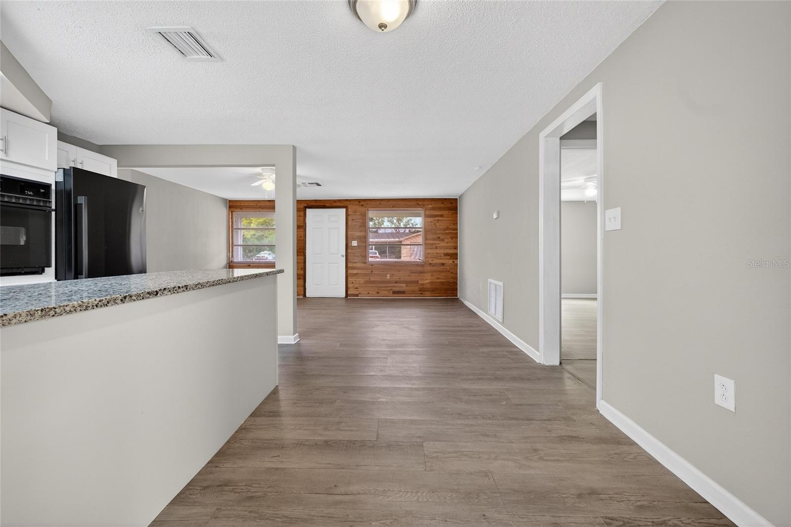 Image 12 of 44 For 1012 Prescott Lane