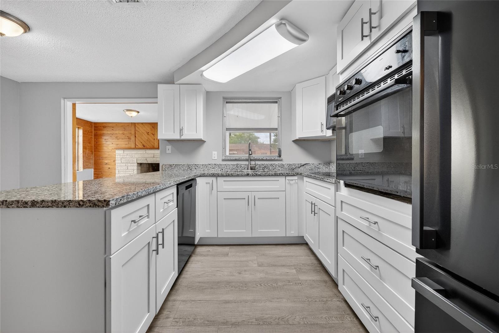 Image 14 of 44 For 1012 Prescott Lane