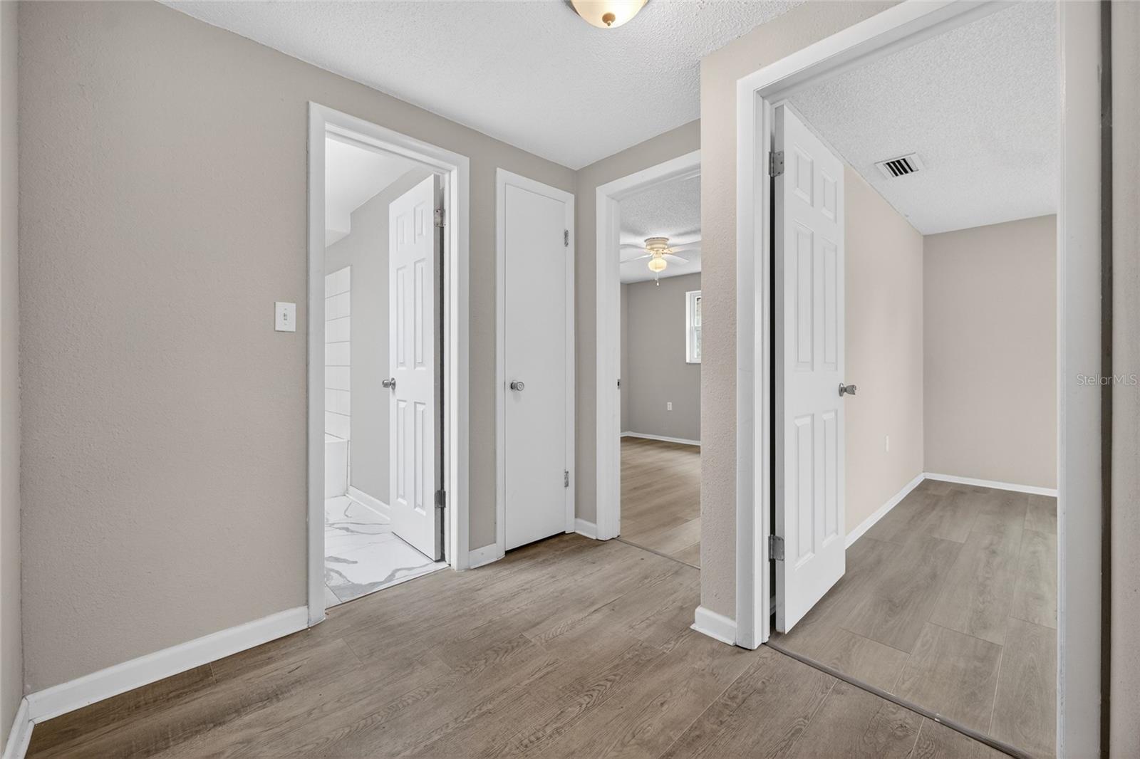 Image 17 of 44 For 1012 Prescott Lane