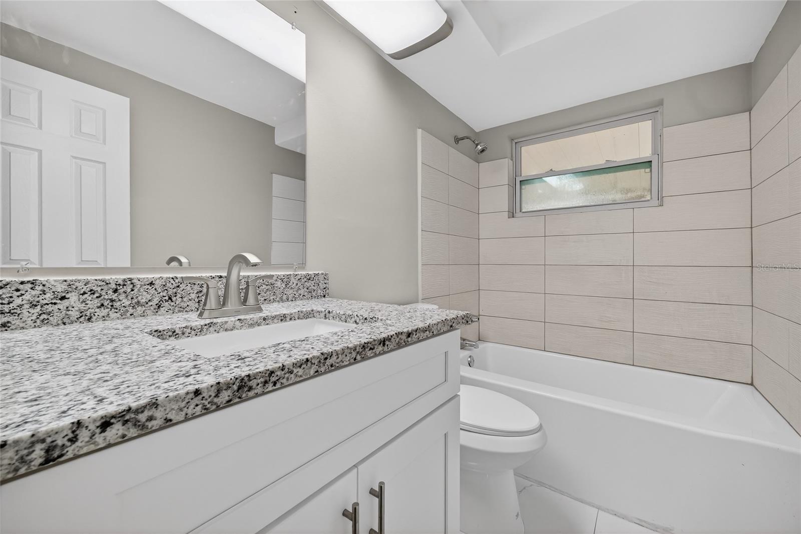 Image 21 of 44 For 1012 Prescott Lane