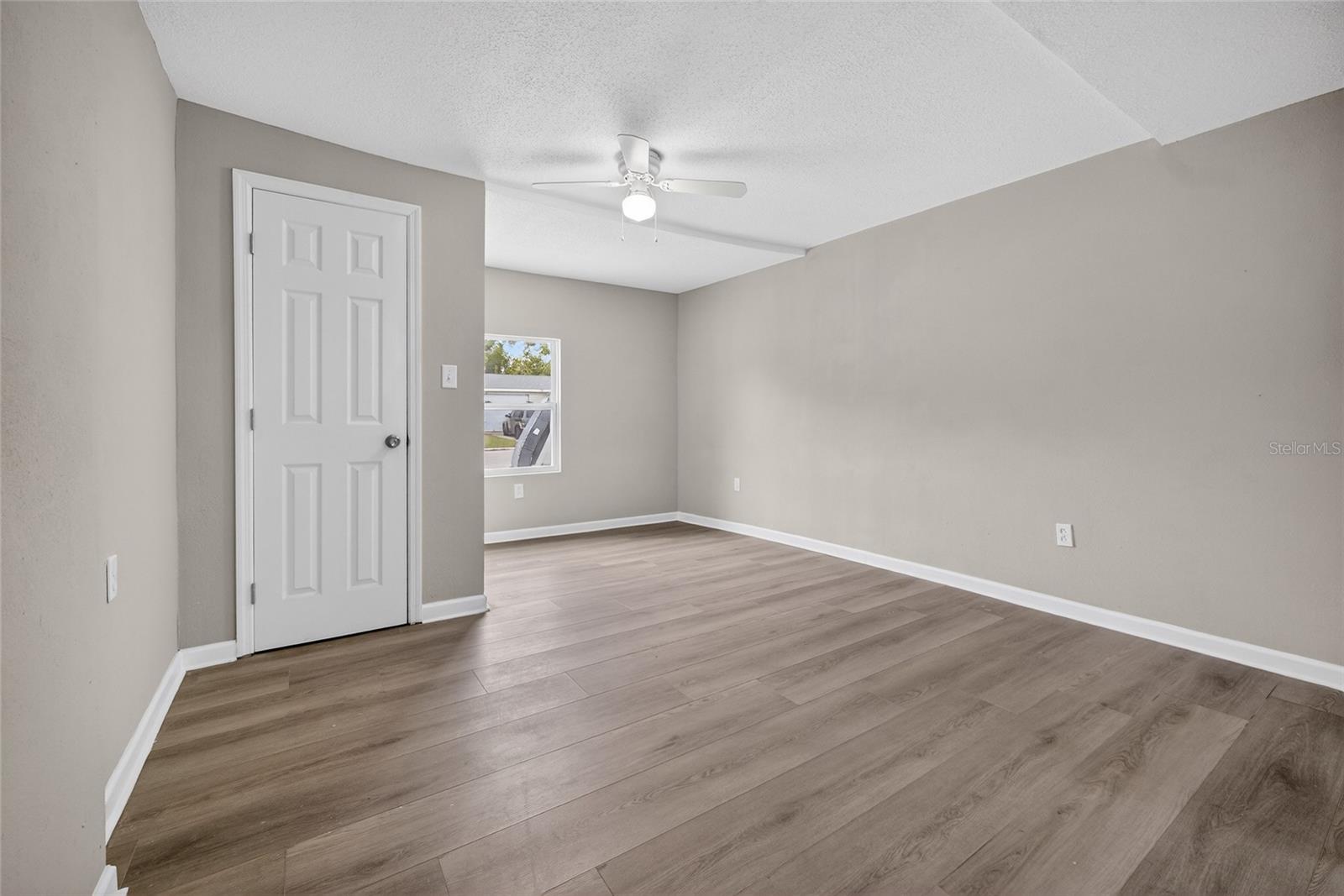 Image 25 of 44 For 1012 Prescott Lane