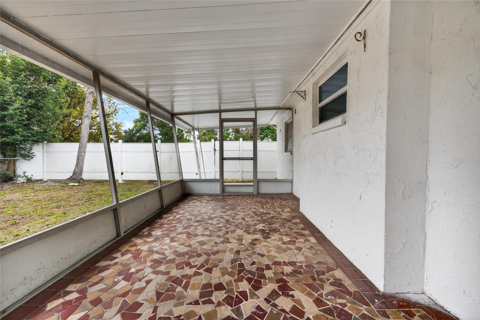 Image 35 of 44 For 1012 Prescott Lane