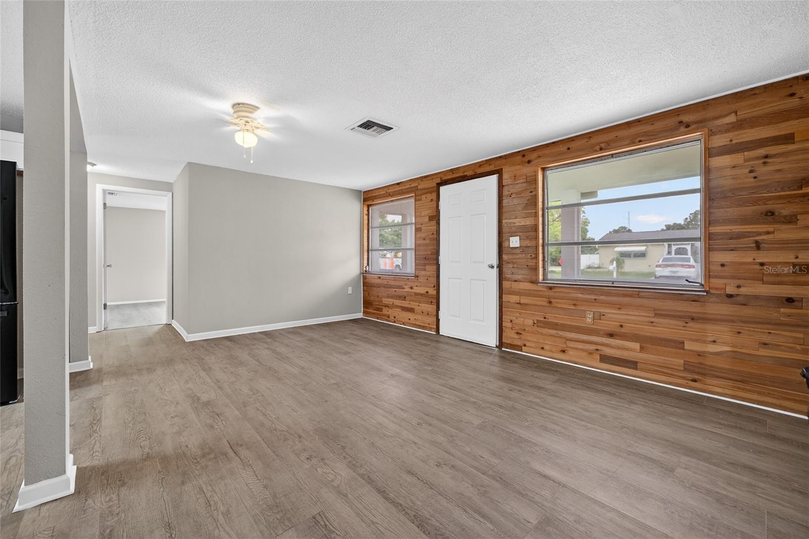 Image 7 of 44 For 1012 Prescott Lane