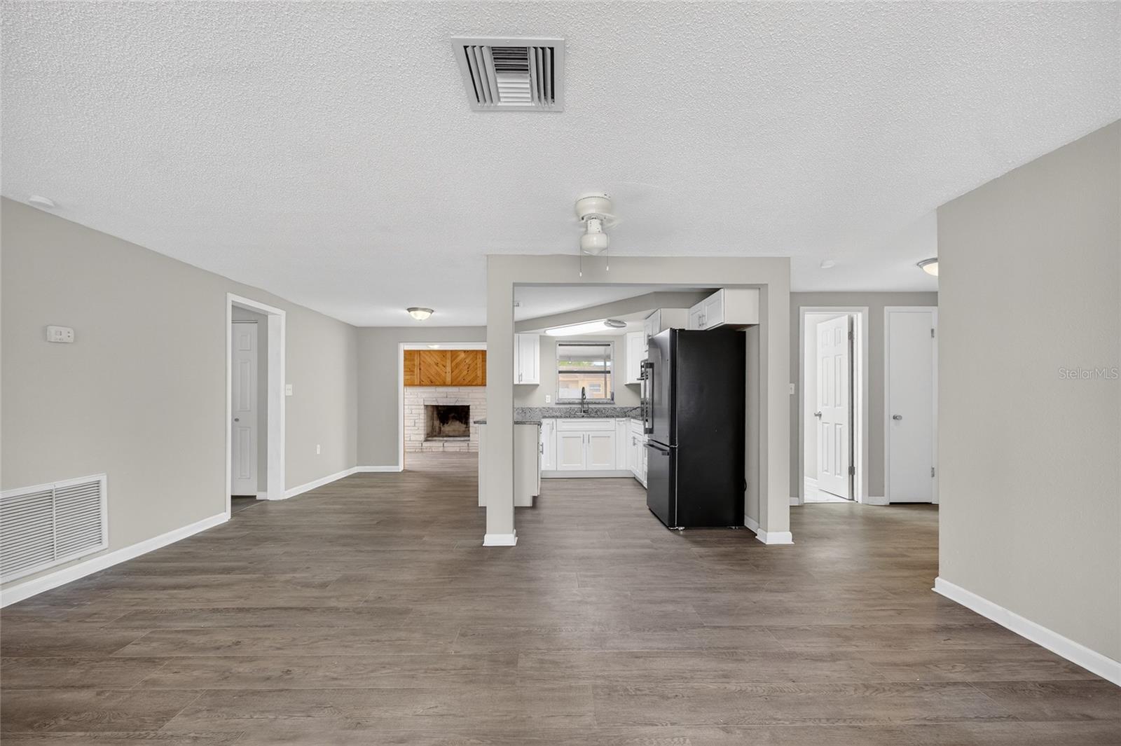 Image 8 of 44 For 1012 Prescott Lane