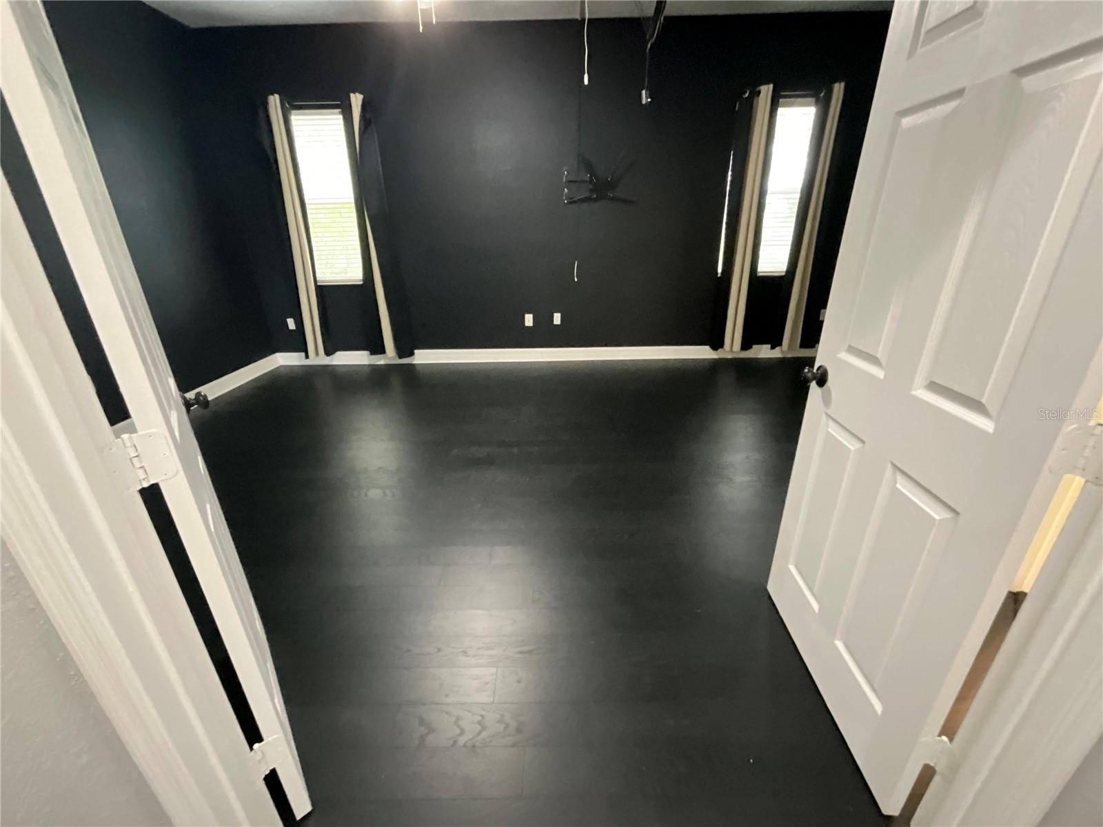 Image 17 of 23 For 515 Villa Treviso Court