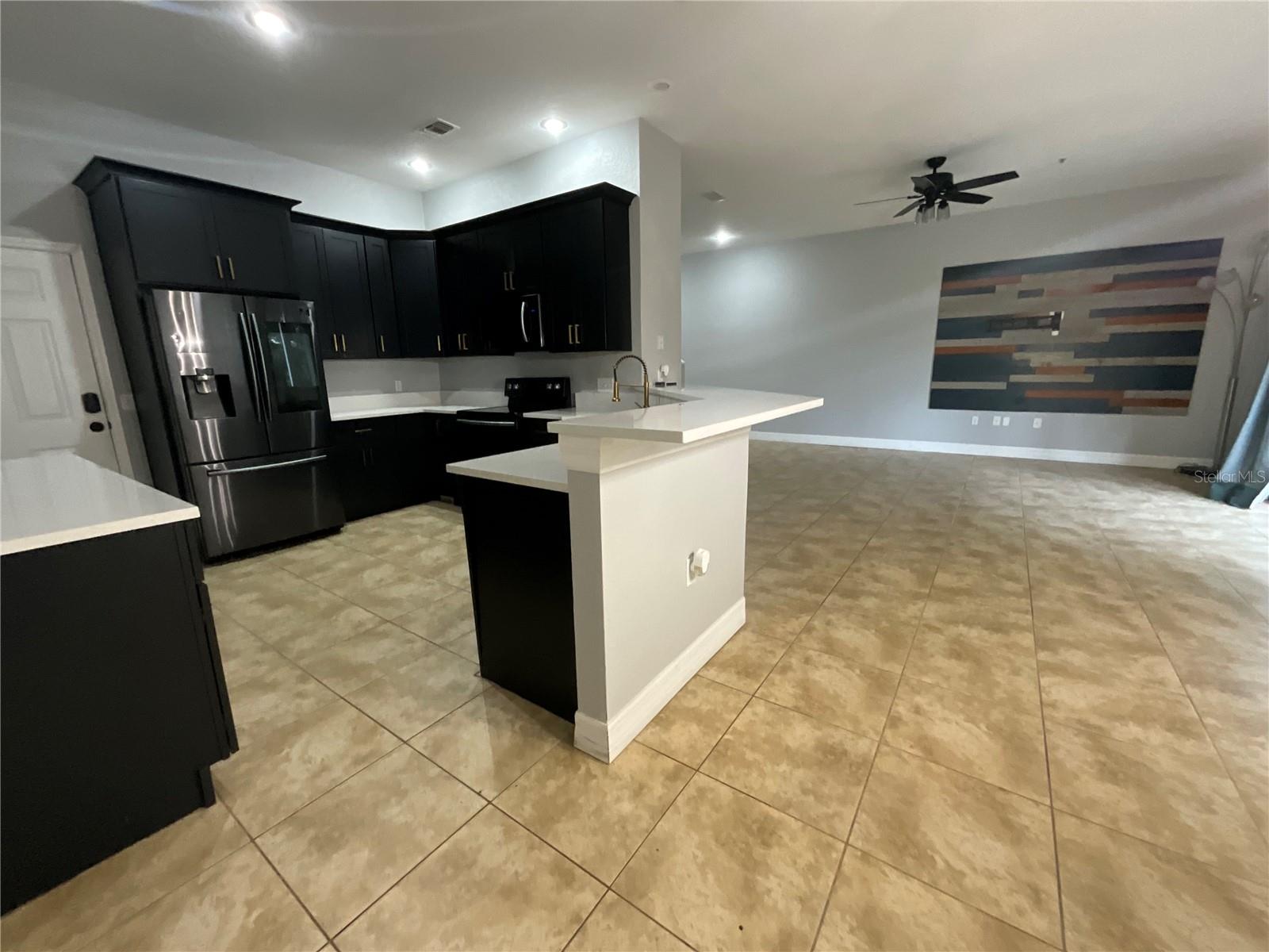 Image 3 of 23 For 515 Villa Treviso Court