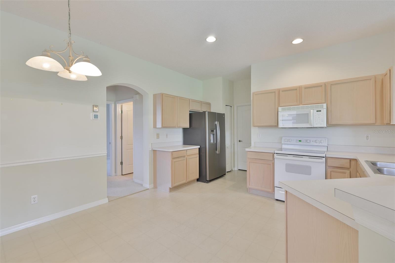 Image 19 of 95 For 2023 Acadia Greens Drive 32