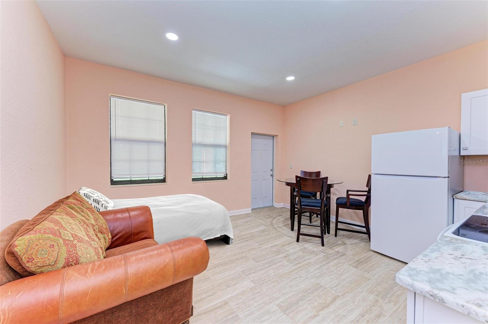 Image 18 of 100 For 397 Doniphan Drive