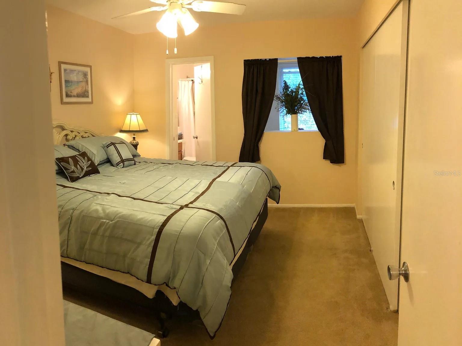 Image 12 of 23 For 2071 Australia Way W 29