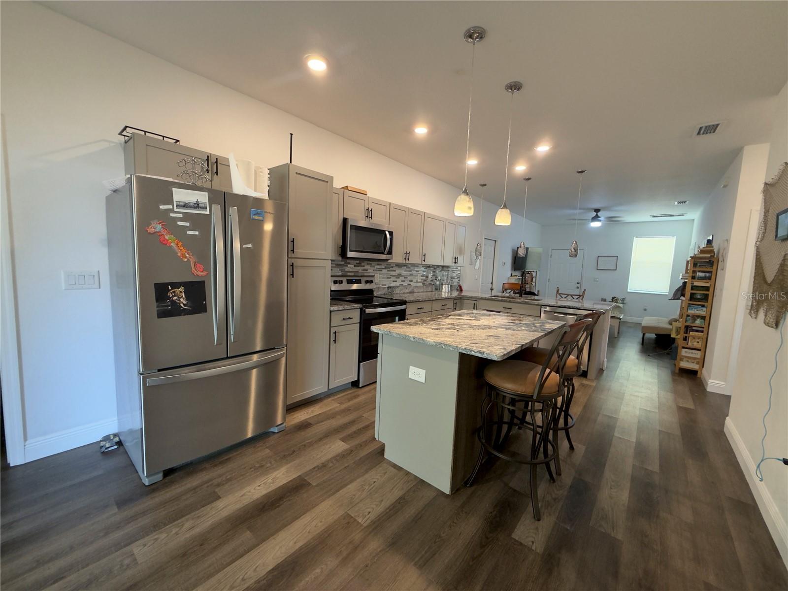 Image 9 of 22 For 3204 Mohawk Avenue