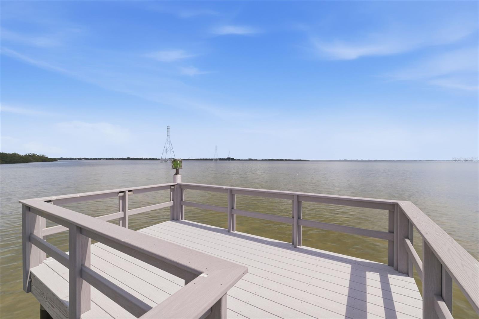 Image 25 of 81 For 1405 Bayshore Drive