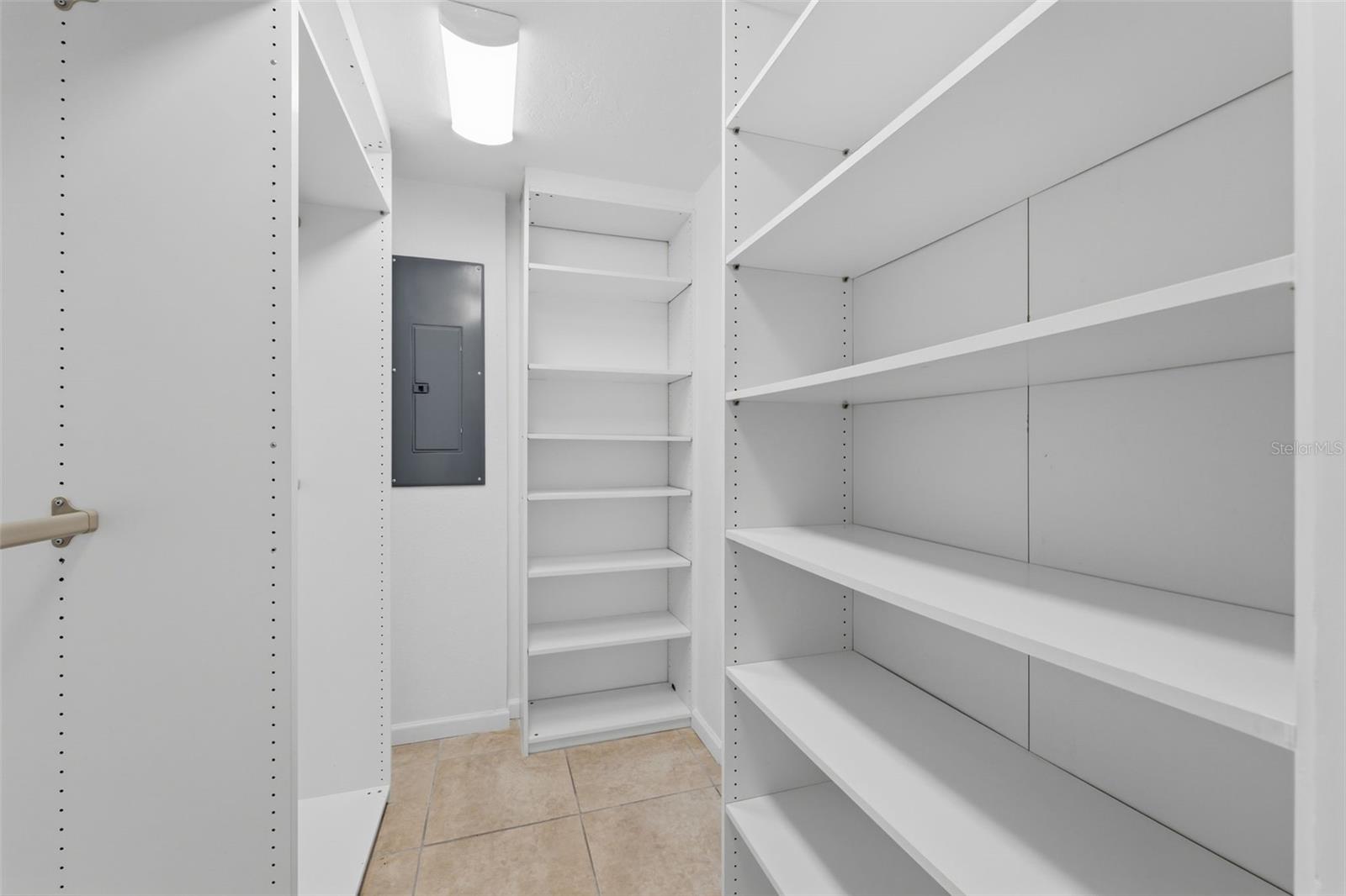 Image 69 of 81 For 1405 Bayshore Drive