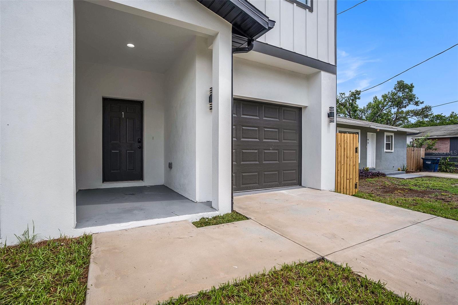 Image 5 of 26 For 3612 Temple Street