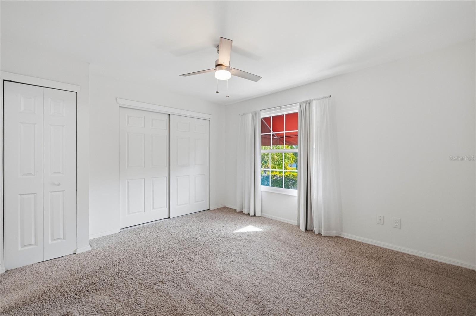 Image 22 of 49 For 14011 Notreville Way