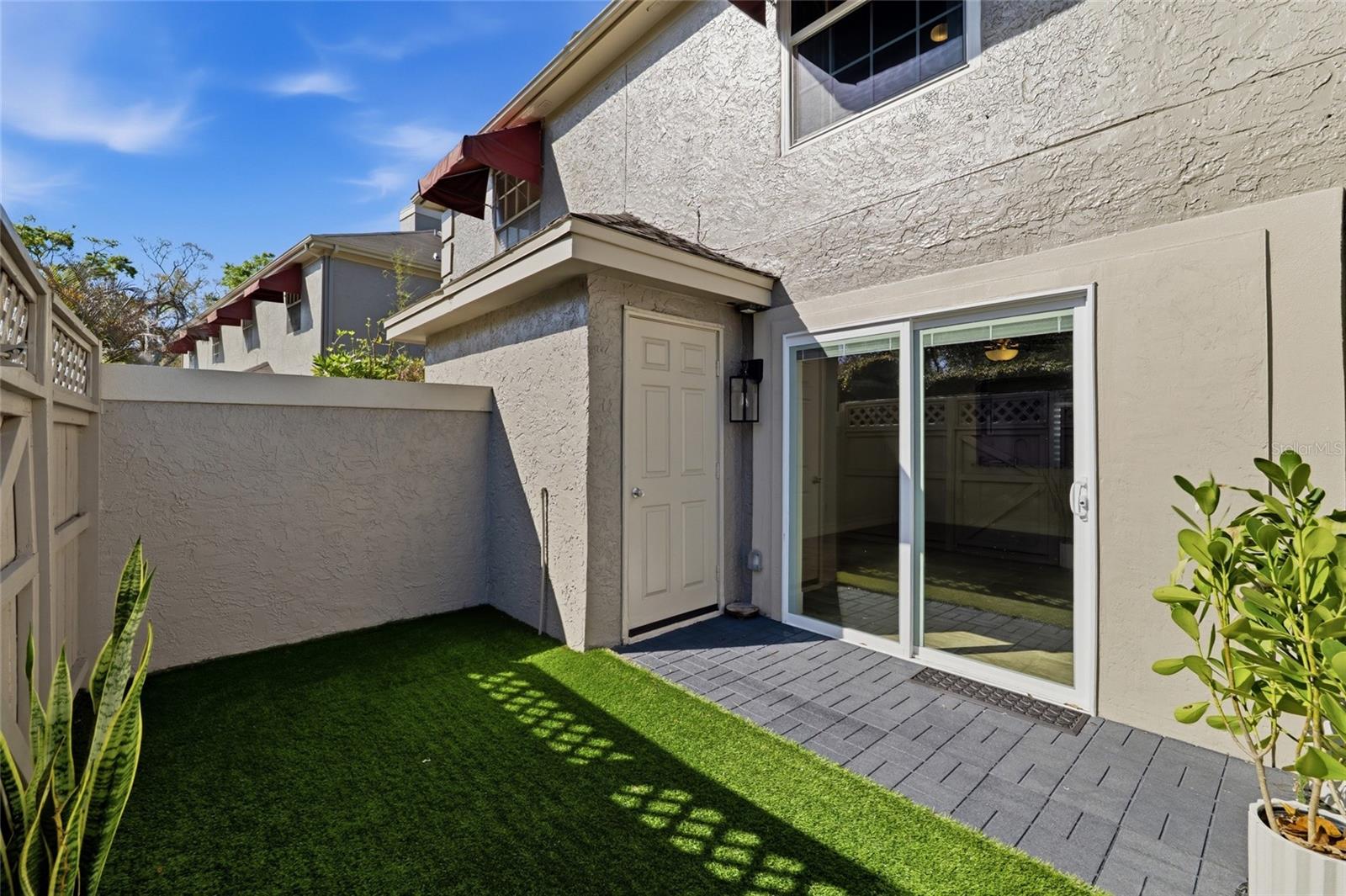 Image 25 of 49 For 14011 Notreville Way