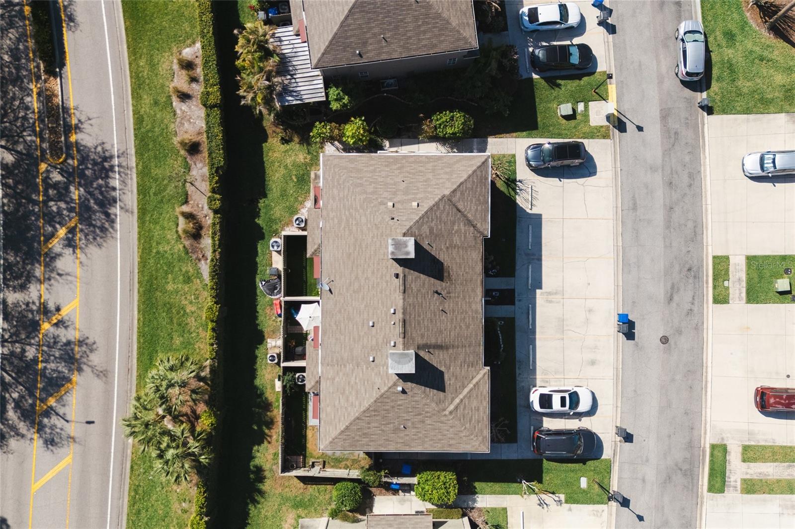 Image 32 of 49 For 14011 Notreville Way