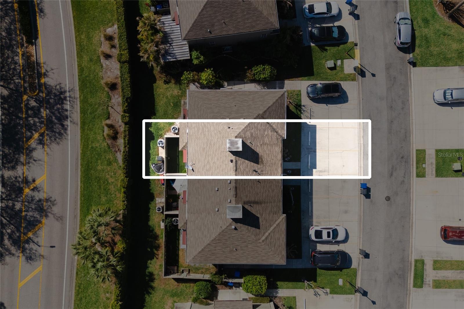 Image 33 of 49 For 14011 Notreville Way