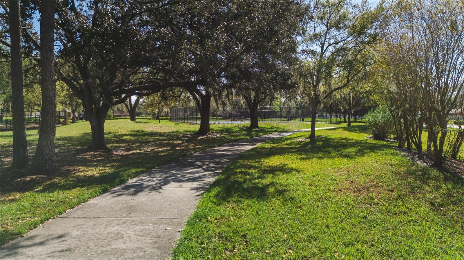 Image 43 of 49 For 14011 Notreville Way