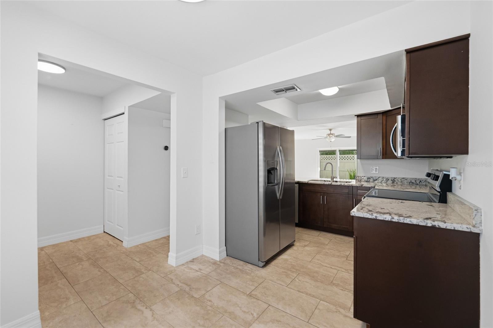 Image 7 of 49 For 14011 Notreville Way