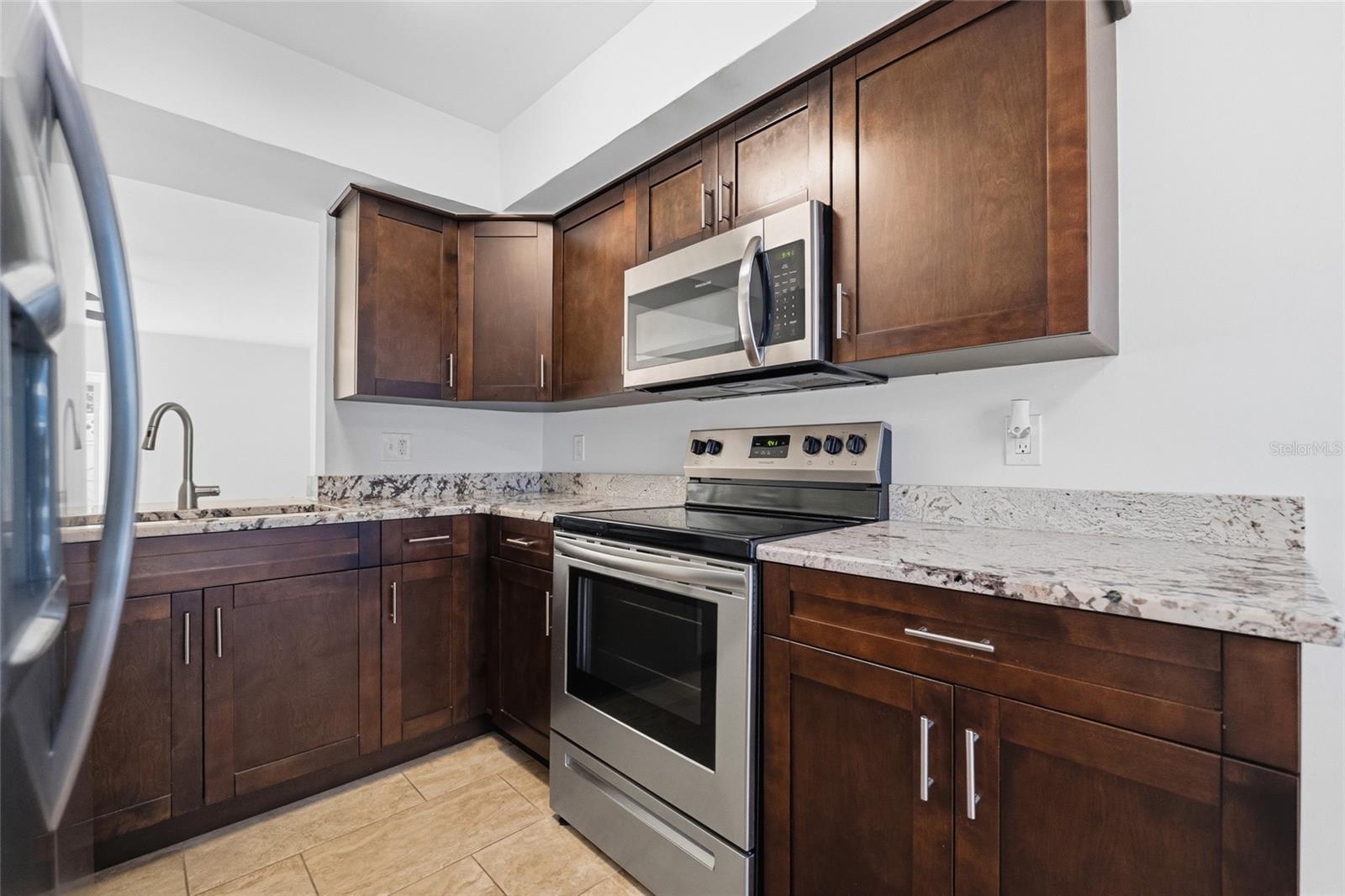 Image 8 of 49 For 14011 Notreville Way