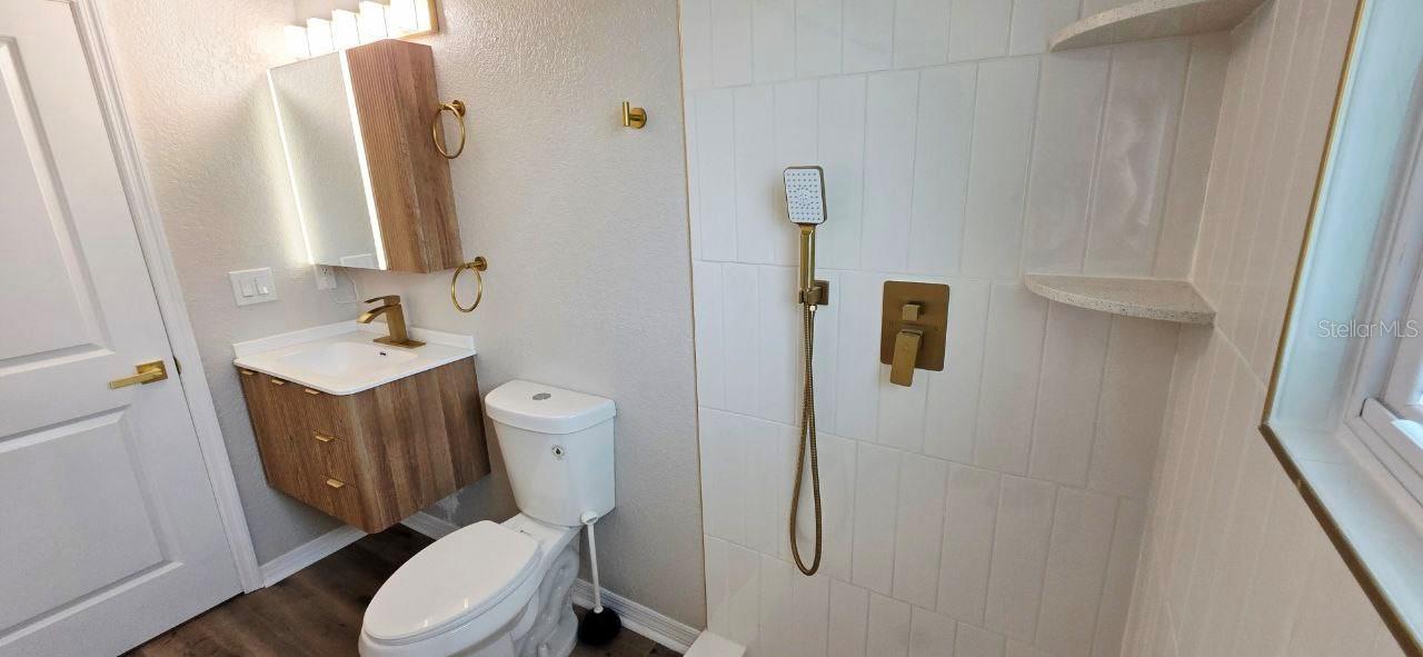 Image 12 of 23 For 4580 16th Street N